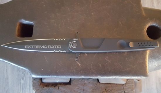 Складной нож Extrema Ratio BD4 Contractor BL - "BD4CONTRACTOR" c клинком из стали Böhler N690, рукоять Anticorodal®