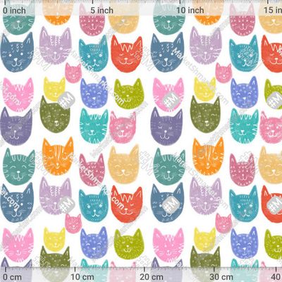 Паттерн Веселые разноцветные котики на белом фоне by Yovin 357 DPI