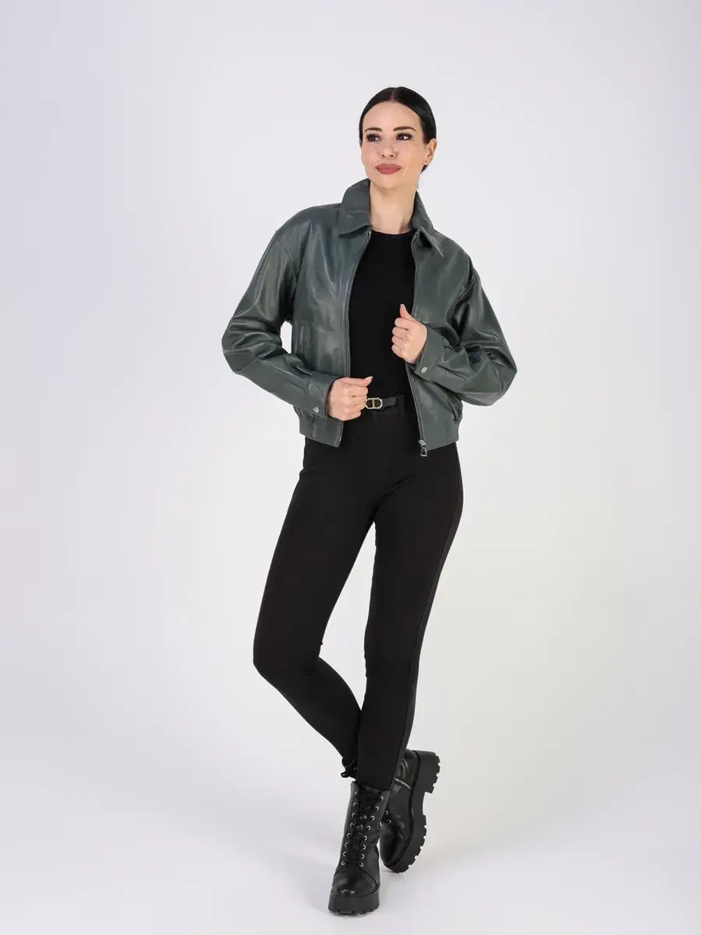 Кожаная куртка демисезонная