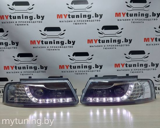 Передние фары VW Passat B5 daylight black