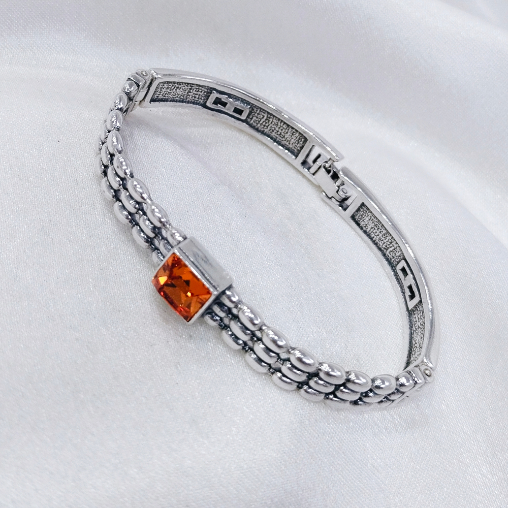 "Авенсис" браслет в серебряном покрытии из коллекции "Форсаж" от Jenavi с замком пряжка