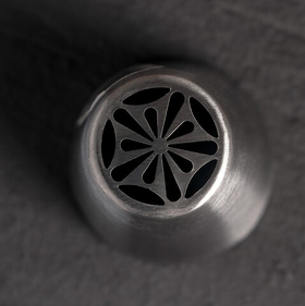 Насадка кондитерская «Тюльпан летний», d=3,7 см, вых. 2 см