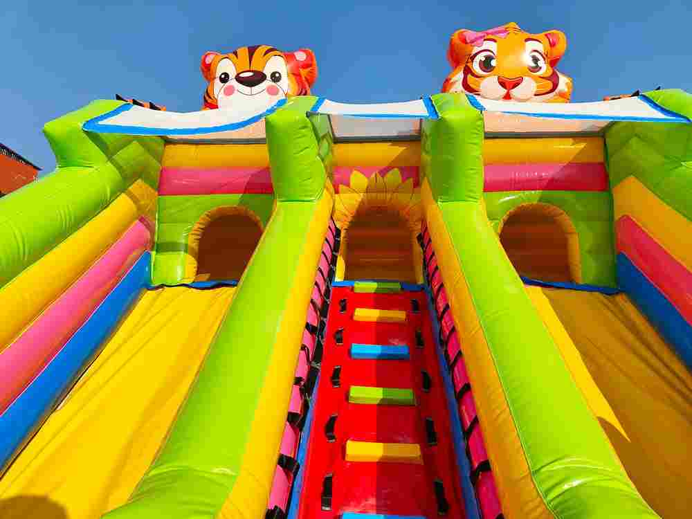 Коммерческий надувной батут «Тигриная страна 5», 9*5*5 м