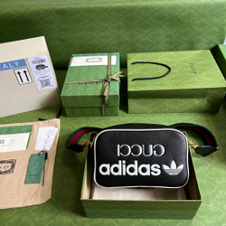 Adidas x Gucci Bag 25 cm