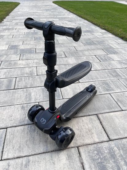 Самокат-беговел со светящимися колёсами 3 в 1 Scooter Micar Moby Black