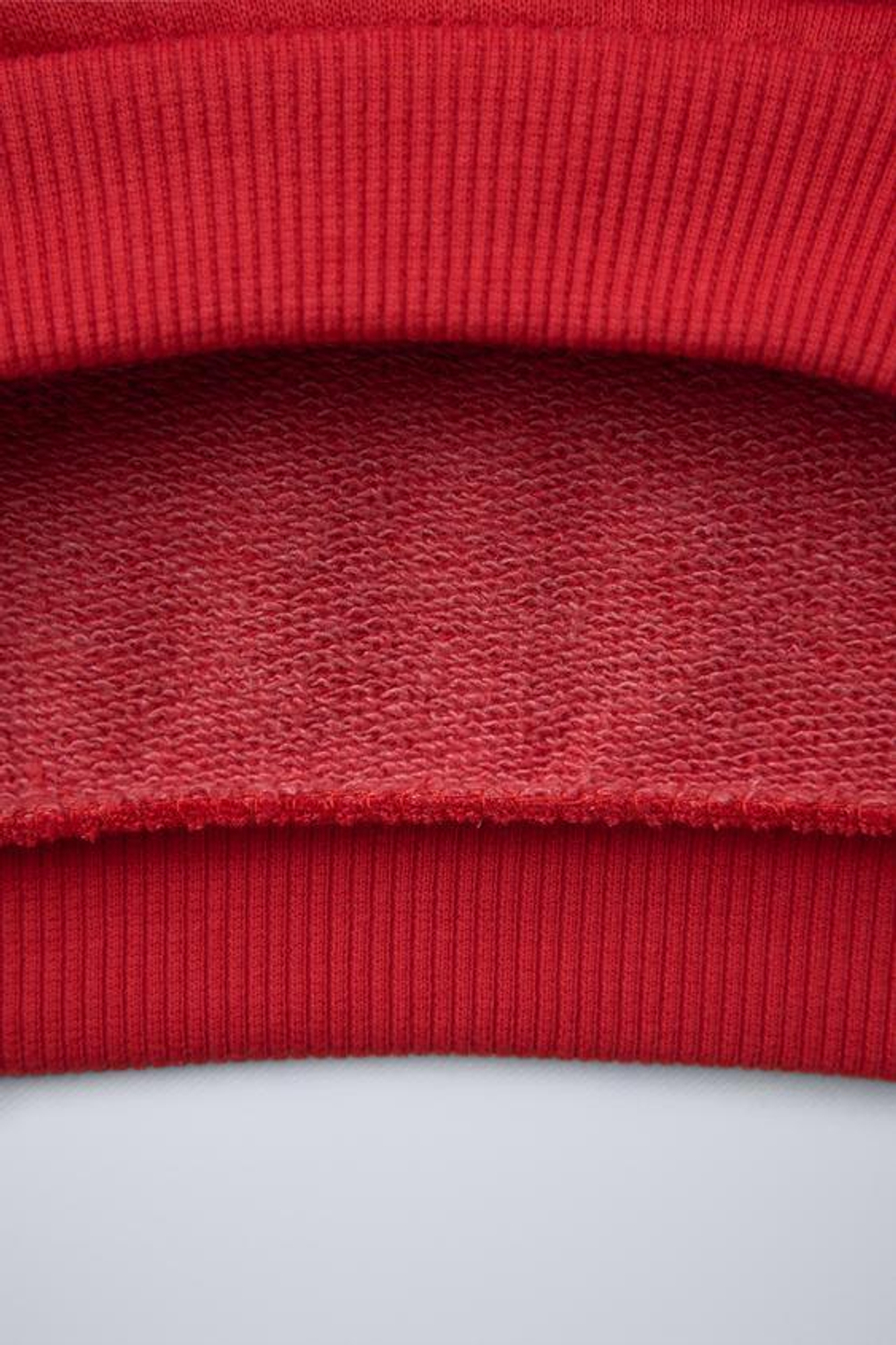 ZARA ХУДИ С ПРИНТОМ, КРАСНЫЙ