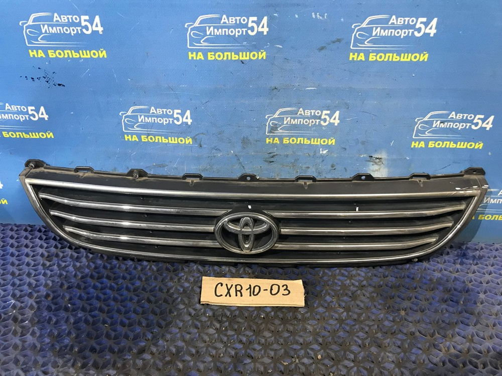 Решетка радиатора TOYOTA ESTIMA 1998