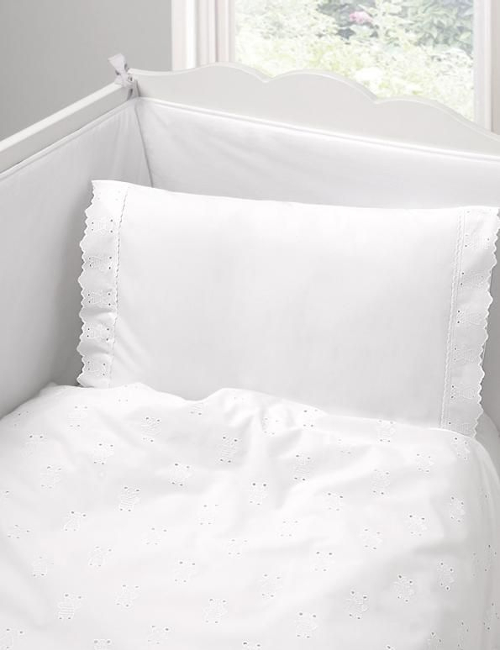 Бампер для детской кроватки Мишутки от Bovi