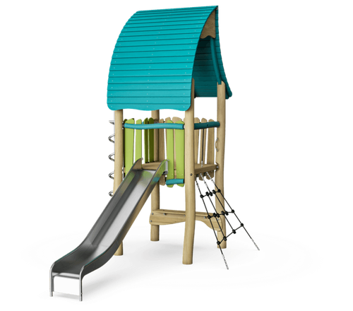 Деревянная башня с горкой