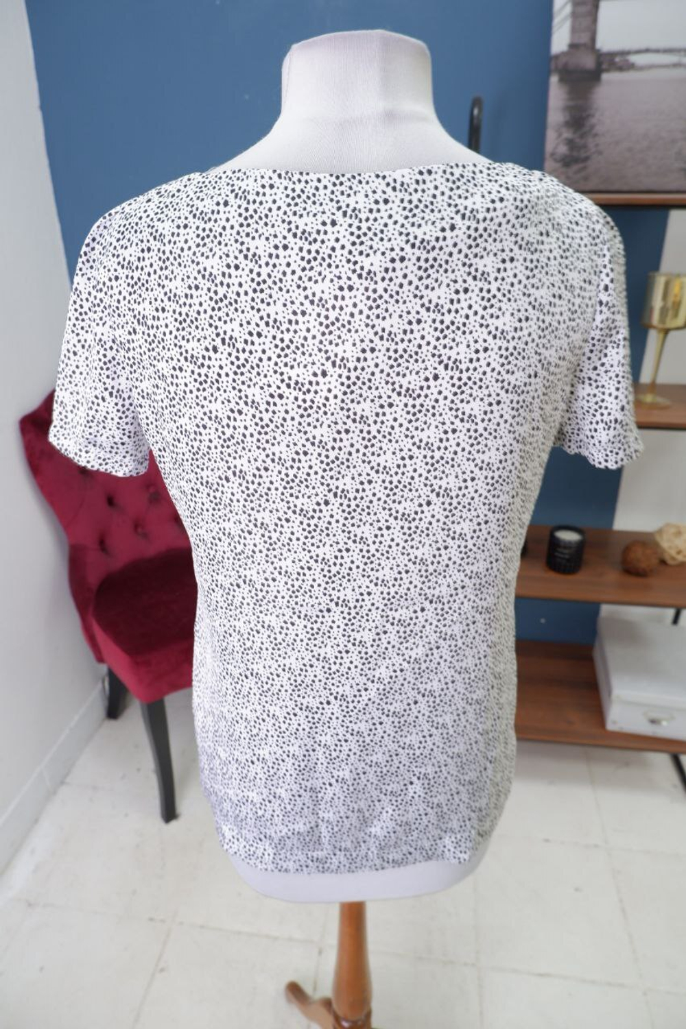 Футболка Incity ляпистая 44 размер