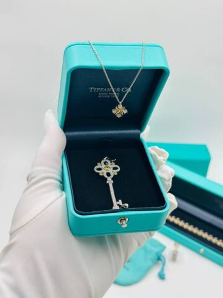 Кулон Tiffany & Co.