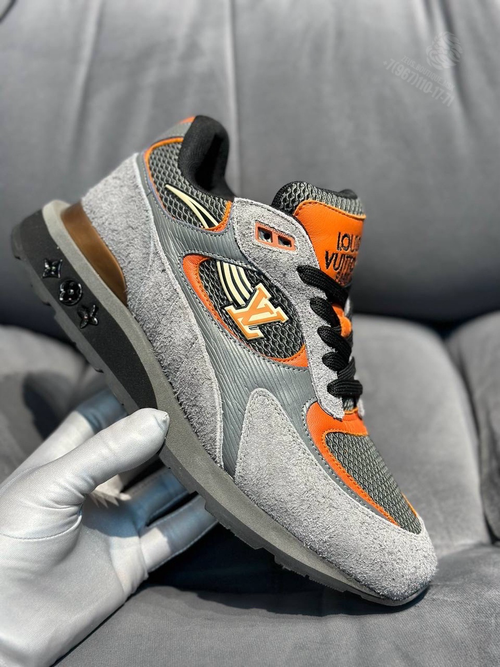 Кроссовки Louis Vuitton Run Away