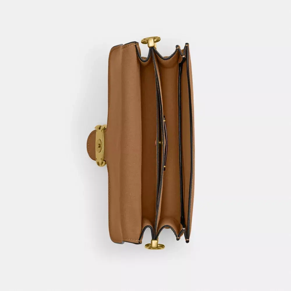 COACH СУМКА ЧЕРЕЗ ПЛЕЧО TABBY CHAIN, МЕДОВО-КОРИЧНЕВЫЙ