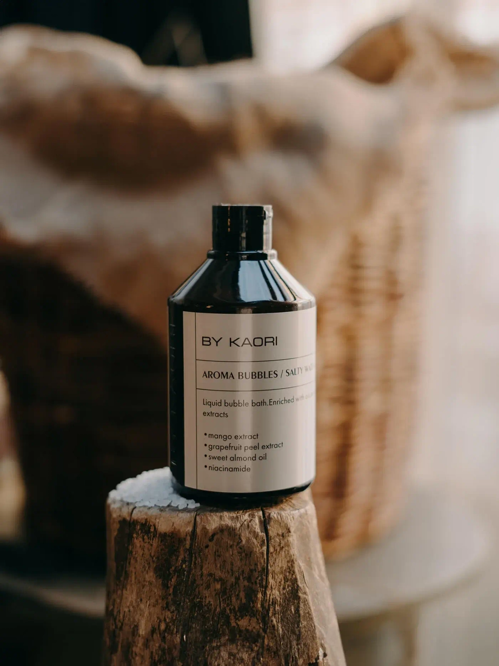 Пена для ванны SALTY WATER