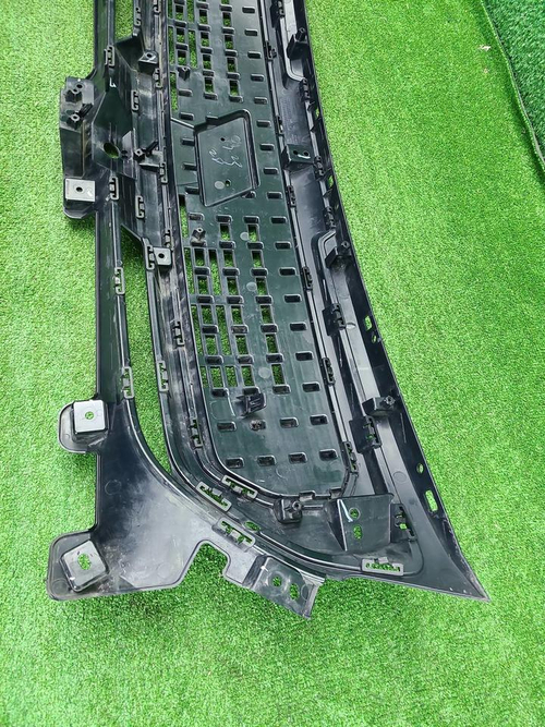 Решетка радиатора Knewstar 001 (2024-н.в.)