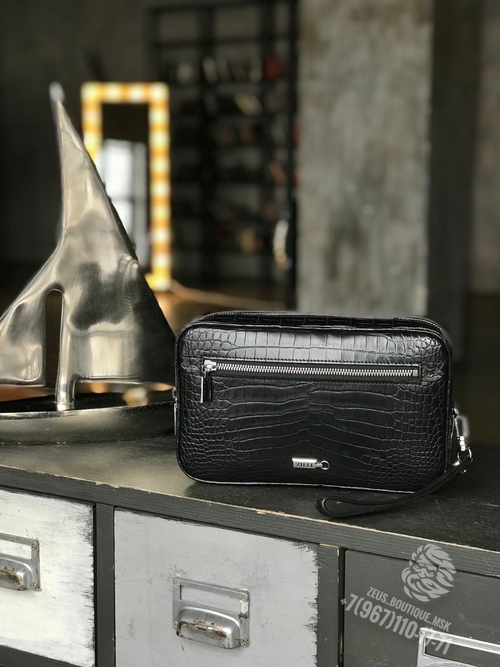 Клатч мужской из кожи крокодила Zilli