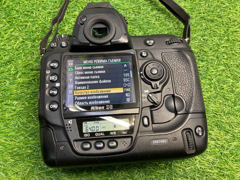 Nikon D3 20.800 кадров