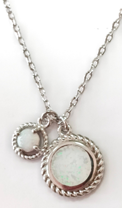 Колье из серебра 925 пробы с опалами