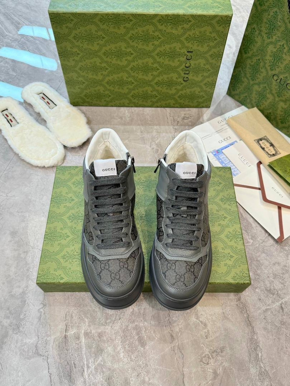 Кроссовки Gucci