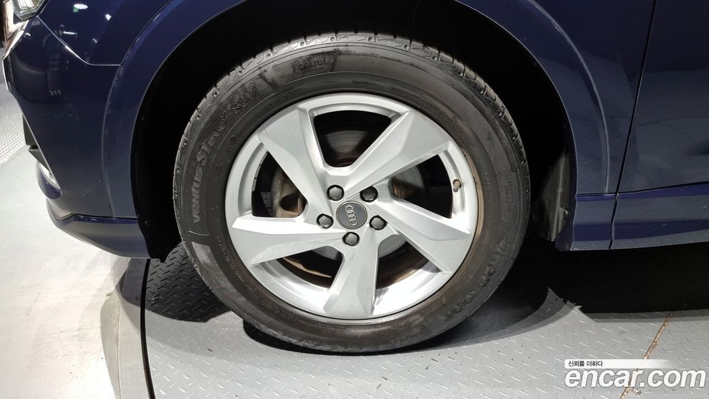 Audi Q3 (F3) 35 TDI Premium (06.2020)