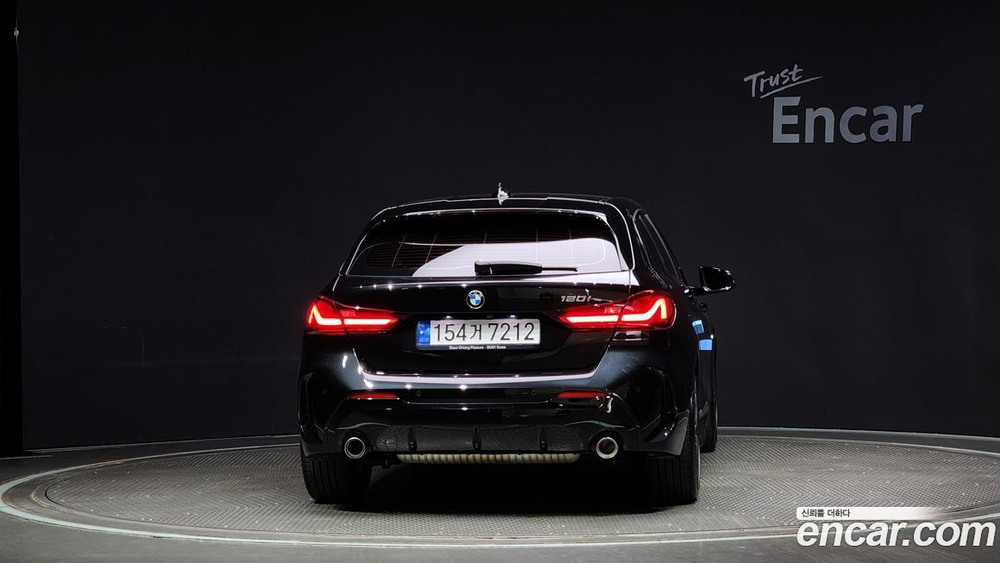 BMW 1 Series (F40) 120i M Sports (01.2022)