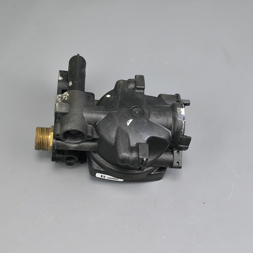 Б/У крышка (улитка) насоса для котлов IMMERGAS Nike Star 24 3E, Eolo Star 24 3E арт. 1.027414