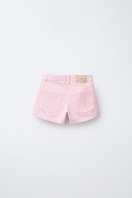ZARA ДЖИНСОВЫЕ ШОРТЫ В ПОЛОСКУ, РОЗОВЫЙ