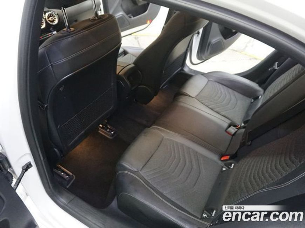 Mercedes-Benz A-Class W177 A220 Hatchback (04.2020)