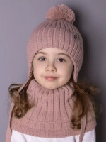 Шапка для девочки осенняя и снуд вязаные