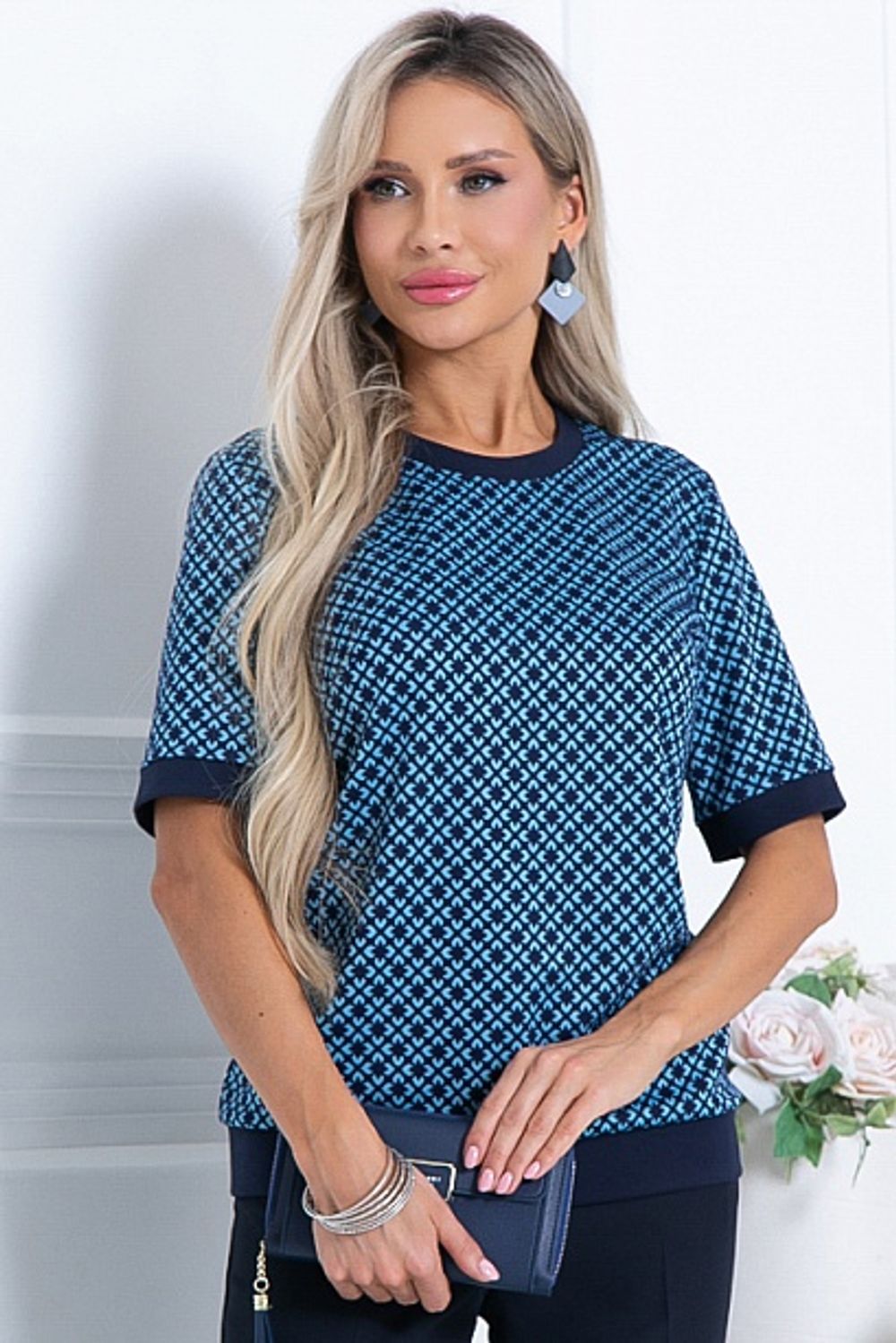 Джемпер 42000-1 Avili