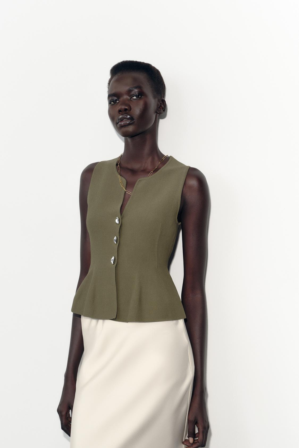 ZARA ТРИКОТАЖНЫЙ ТОП С БАСКОЙ, ХАКИ