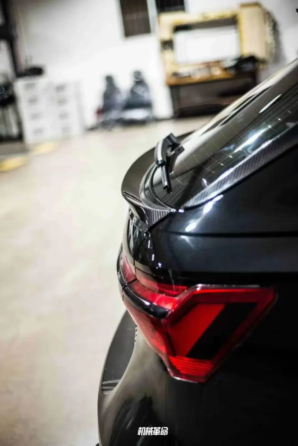 Карбоновые спойлера для AUDI A6 ALLROAD C8 2020+ Ауди обвес