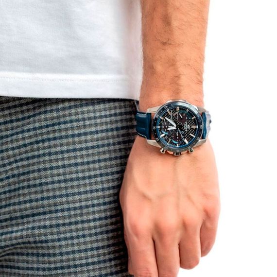 Наручные часы Casio EQS-930BL-2A