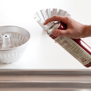 Жир-спрей для смазки противней и форм (500 мл)