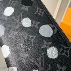 Louis Vuitton Zippy Vertical Wallet