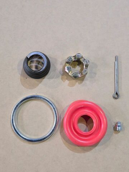 Р/к наконечника рулевого малый (гайка, пружина, пыльник с обоймой (силикон), шплинт) (Спецмаш)