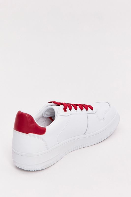 Кроссовки из кожи с красными губами, белый