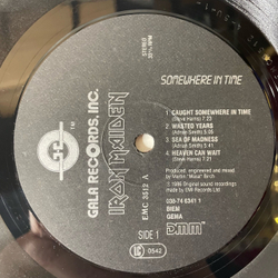 Винтажная виниловая пластинка LP Iron Maiden Somewhere In Time (Россия 1993)