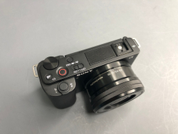 Sony ZV-E10 Kit 16-50mm 4.500 кадров