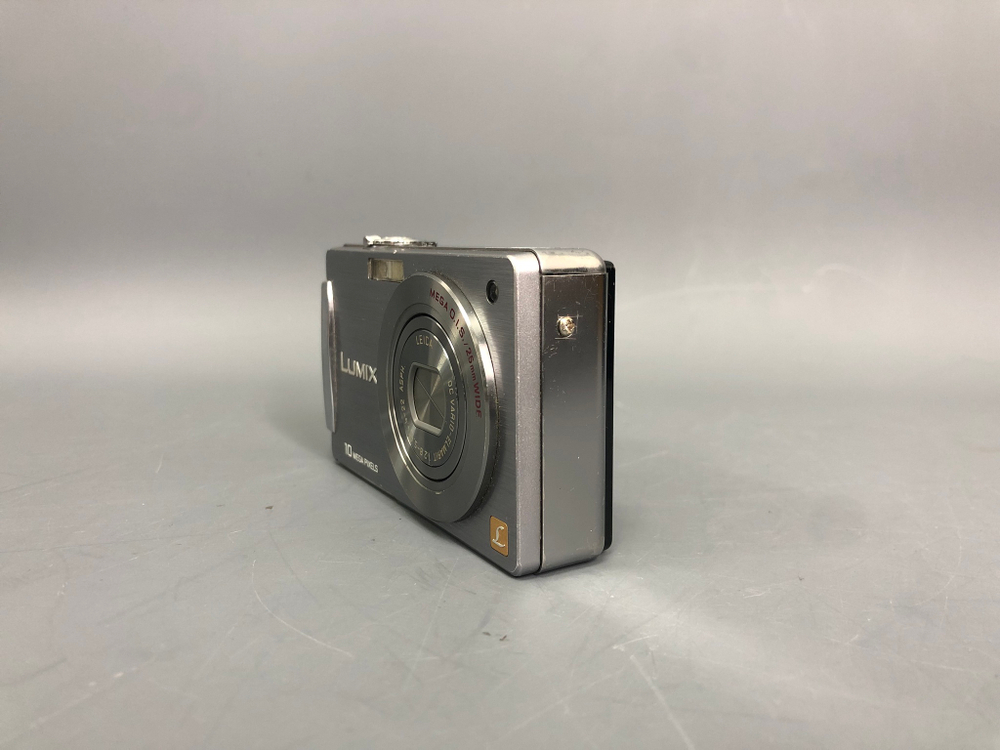 Panasonic Lumix DMC-FX500