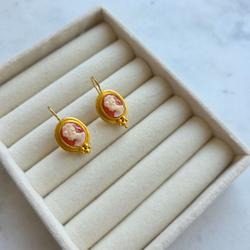 Серьги Linda Levinson камеи