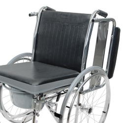 Кресло-каталка с санитарным оснащением Barry W5