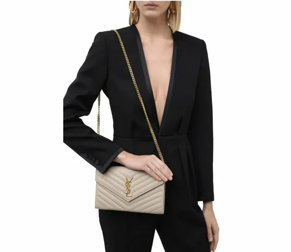 Сумка Saint Laurent Monogram Envelope бежевый