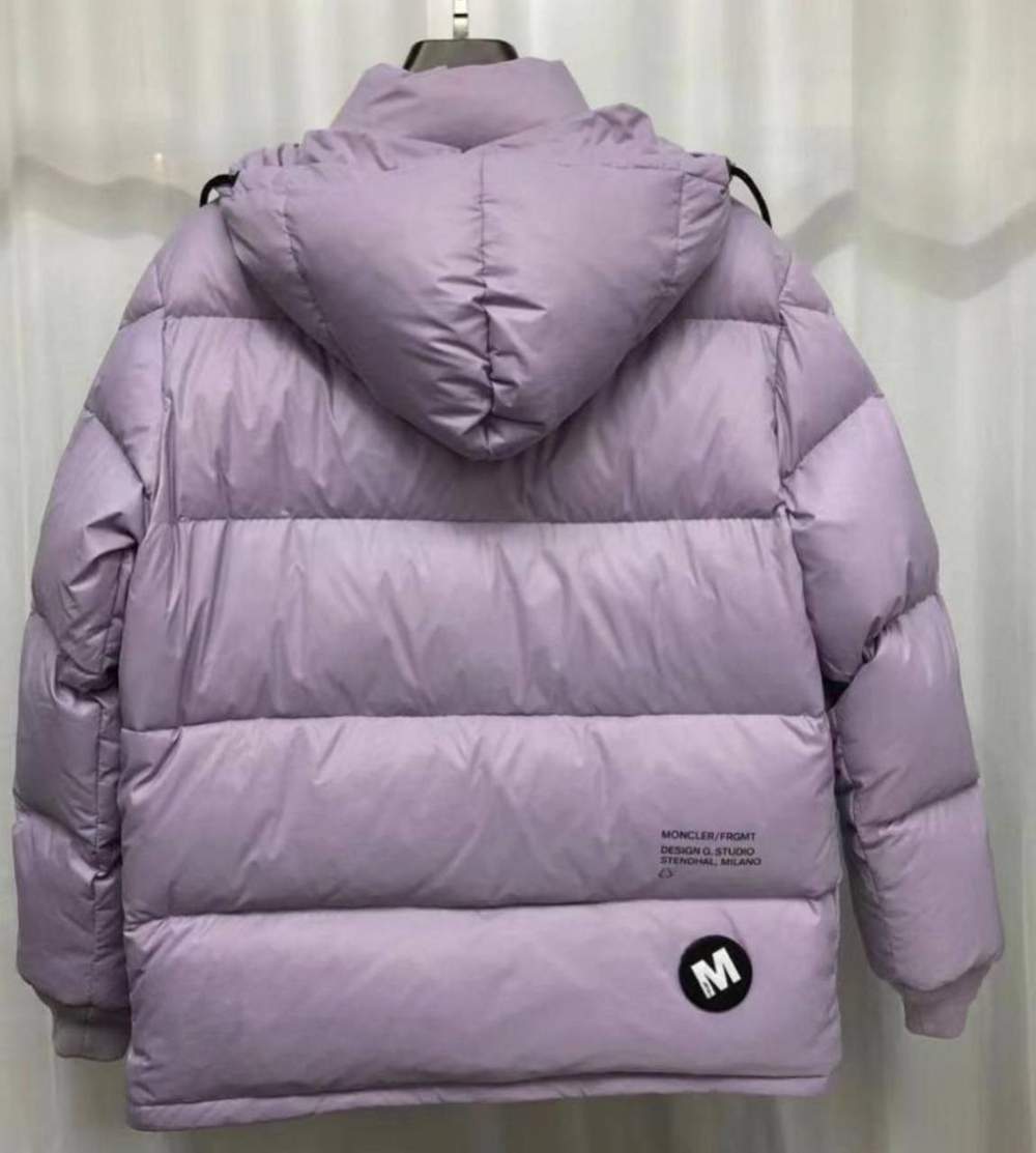 Пуховик Moncler
