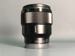 Sony FE 85mm 1.8