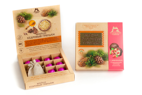 Мягкий кедровый грильяж с Земляникой и травяным чаем / коробка / 120 гр / ТМ Территория Тайги