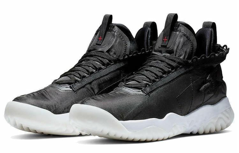 Кроссовки Jordan Proto React