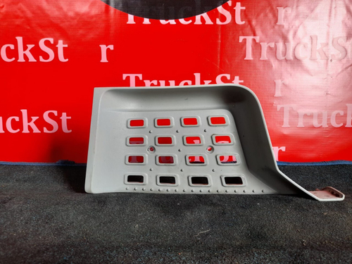 Ступенька левая