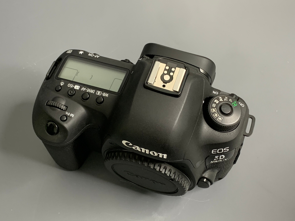Canon 5D Mark IV 1700 кадров
