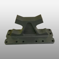 WG9925528096 - Кронштейн упорного стержня V-образного типа на Sitrak C7H